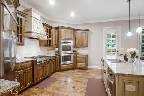1788 Georgian Ter, Chamblee, GA 30341 photo 7