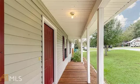 202 Deer Rd, Springfield, GA 31329 photo 3