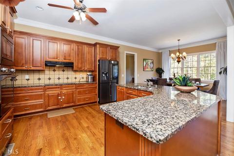 124 Morgan Dr, Lagrange, GA 30240 photo 8