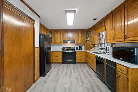 2030 3rd Ave, Morrow, GA 30260 photo 10