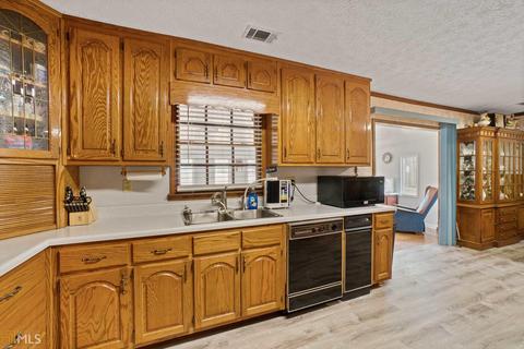 2030 3rd Ave, Morrow, GA 30260 photo 11