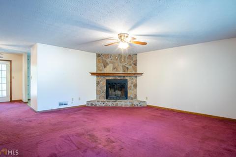 128 Farmbrook Trl, Stockbridge, GA 30281 photo 3