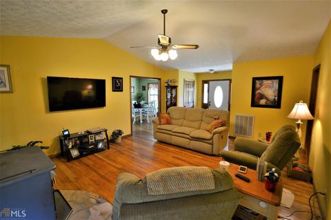 135 Hamilton Dr, Lagrange, GA 30240 photo 3
