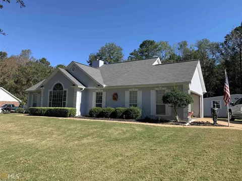 106 Rockwell Dr, Lagrange, GA 30240 photo 2