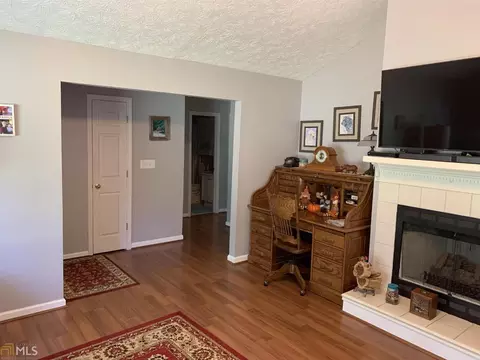 106 Rockwell Dr, Lagrange, GA 30240 photo 5