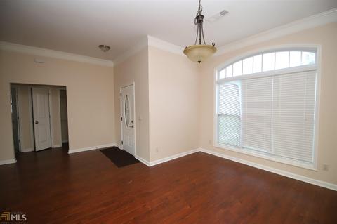 211 N Pointe Dr, Lagrange, GA 30241 photo 7