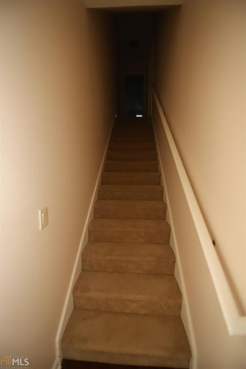 211 N Pointe Dr, Lagrange, GA 30241 photo 16