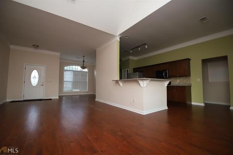 211 N Pointe Dr, Lagrange, GA 30241 photo 6