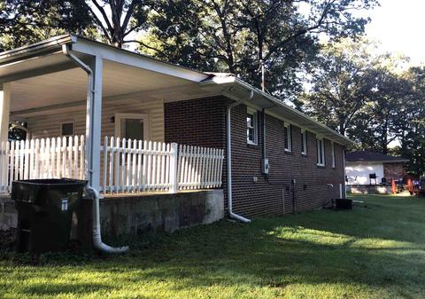 396 Hickory Cir, Toccoa, GA 30577 photo 2