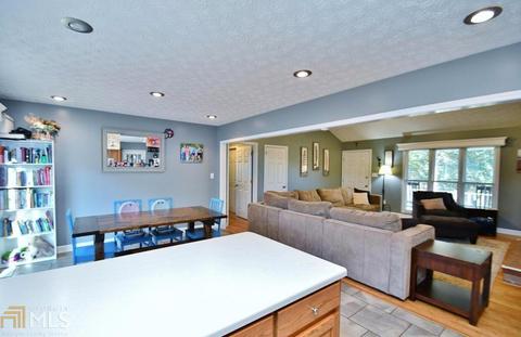 6678 E Wind Dr, Lula, GA 30554 photo 9