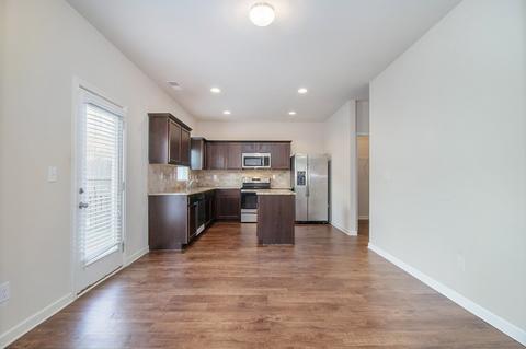 1214 Vienna, Hampton, GA 30228 photo 6