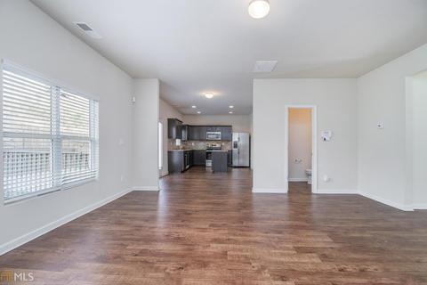 1214 Vienna, Hampton, GA 30228 photo 7
