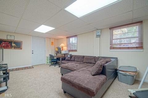 6365 Cumberland Dr, Rex, GA 30273 photo 10