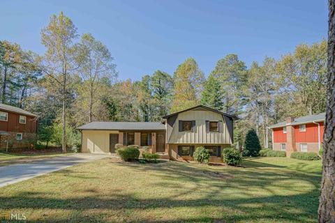 6365 Cumberland Dr, Rex, GA 30273 photo 1