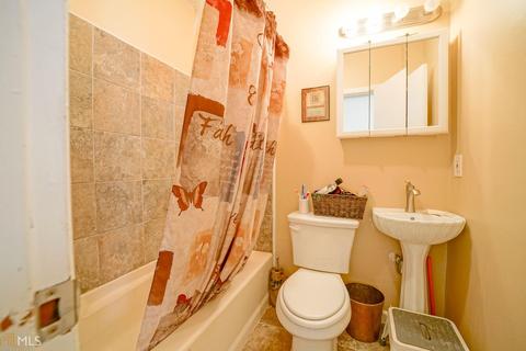 6365 Cumberland Dr, Rex, GA 30273 photo 5