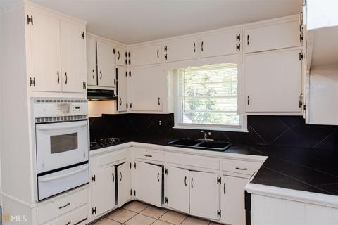 5924 Phillips, Morrow, GA 30260 photo 14