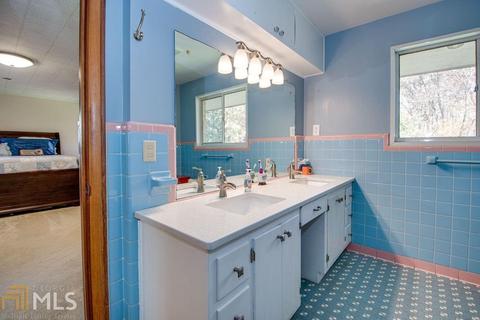206 Skyland Dr, Cornelia, GA 30531 photo 9