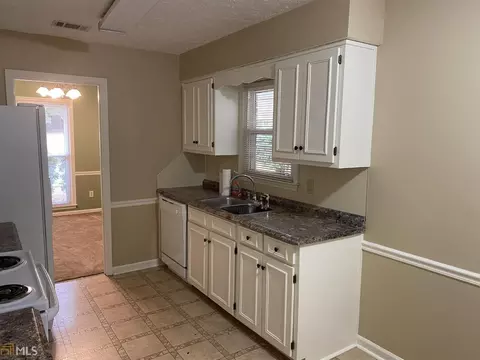 107 Otter Ln, Lagrange, GA 30241 photo 9