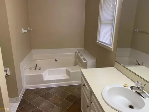 107 Otter Ln, Lagrange, GA 30241 photo 6