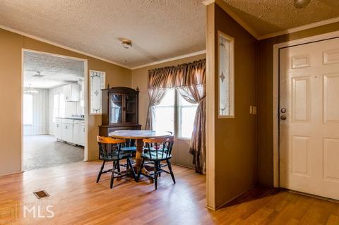 302 Pittman Dr, Toccoa, GA 30577 photo 5