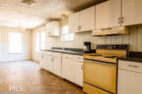 302 Pittman Dr, Toccoa, GA 30577 photo 7