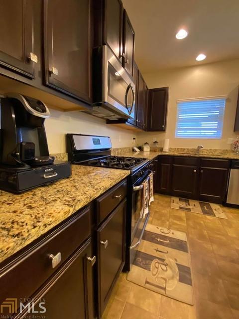 215 Silver Willow Walk, Covington, GA 30016 photo 12