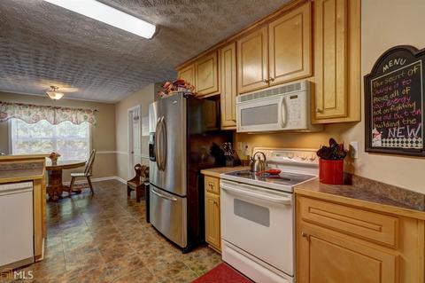 25 Rose Walk Dr, Covington, GA 30016 photo 10