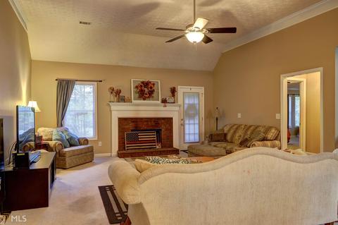 25 Rose Walk Dr, Covington, GA 30016 photo 4