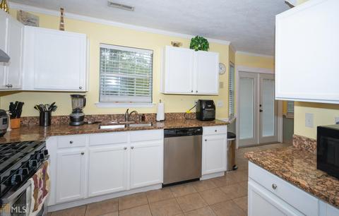 29 Green Springs Ct, Hampton, GA 30228 photo 13