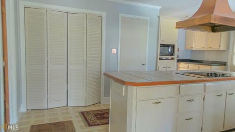 1805 Pine Forest Cir, Dublin, GA 31021 photo 13