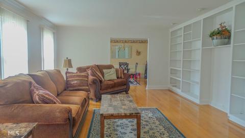 1805 Pine Forest Cir, Dublin, GA 31021 photo 5