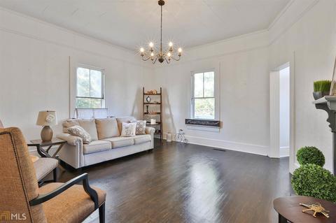 283 E Broad St, Newnan, GA 30263 photo 16