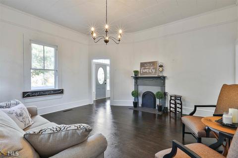 283 E Broad St, Newnan, GA 30263 photo 15