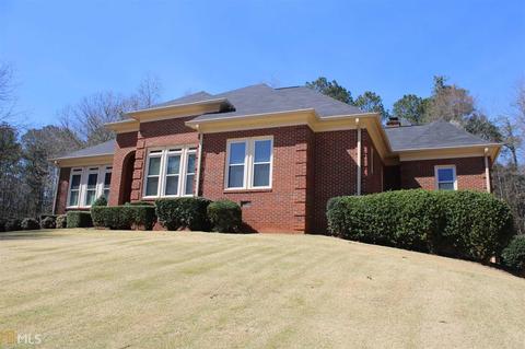 220 Village Dr, Lagrange, GA 30240 photo 3