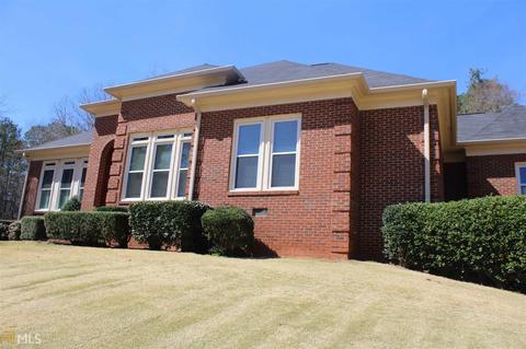 220 Village Dr, Lagrange, GA 30240 photo 4