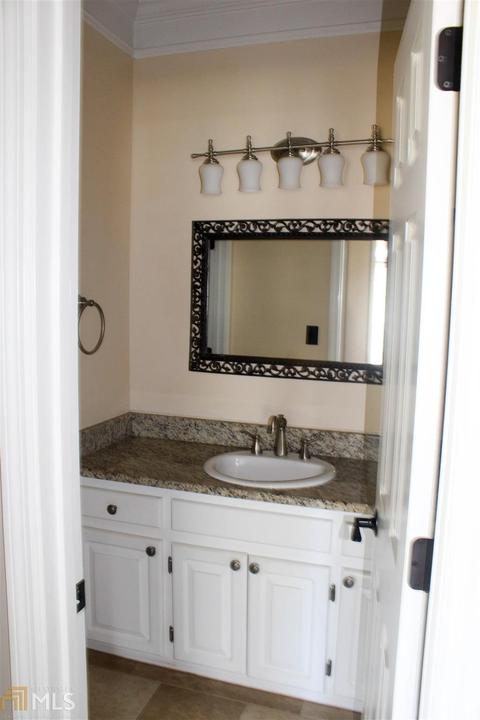 220 Village Dr, Lagrange, GA 30240 photo 65