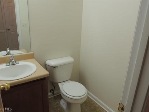 270 Crestfield Cir, Covington, GA 30016 photo 14