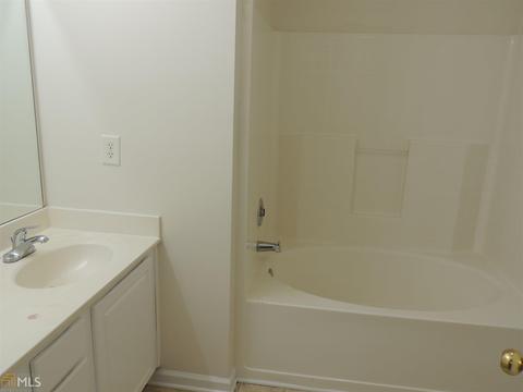 270 Crestfield Cir, Covington, GA 30016 photo 23