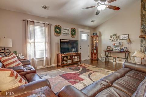 55 Blackberry Ln, Covington, GA 30016 photo 9