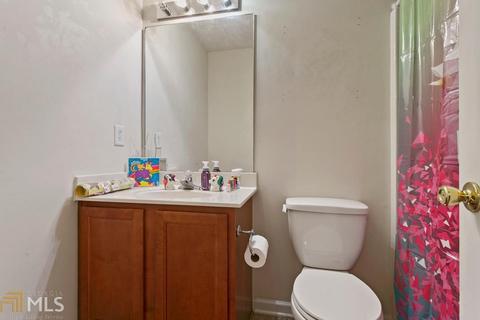 662 Lakes Cir, Lithonia, GA 30058 photo 17
