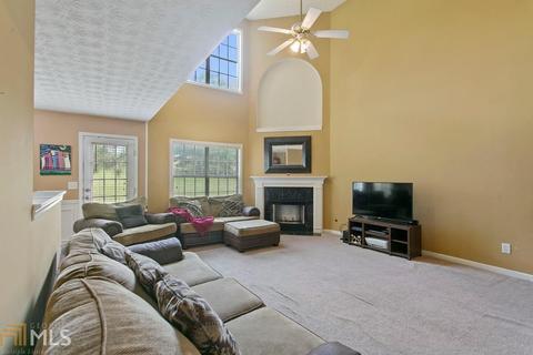 662 Lakes Cir, Lithonia, GA 30058 photo 6