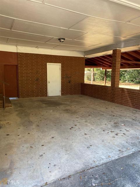 704 Victoria Cir, Dublin, GA 31021 photo 13