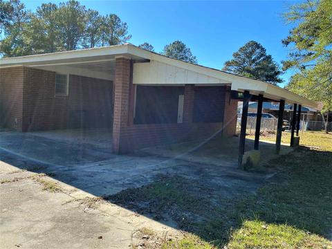 704 Victoria Cir, Dublin, GA 31021 photo 14