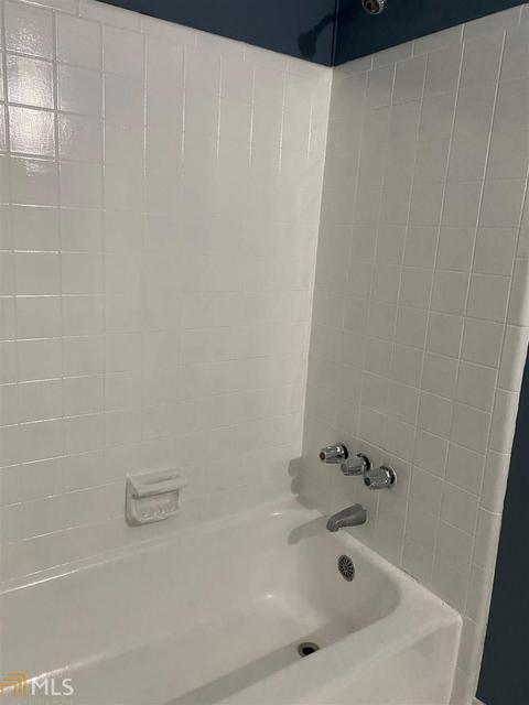 704 Victoria Cir, Dublin, GA 31021 photo 7