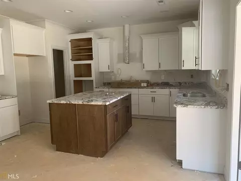193 Pineview Dr, Williamson, GA 30292 photo 12