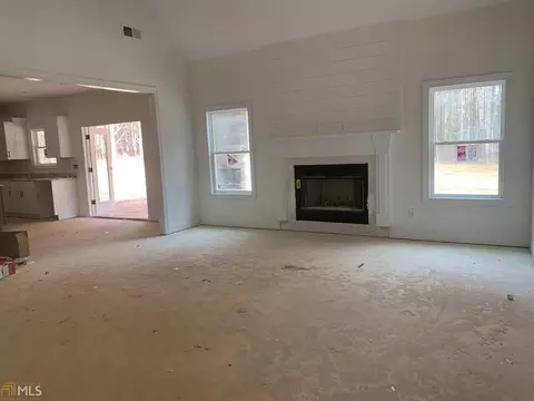 193 Pineview Dr, Williamson, GA 30292 photo 9