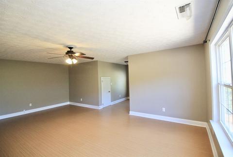 998 Mccart Cir, Jackson, GA 30233 photo 19