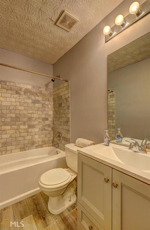 215 Creekside Cir, Hampton, GA 30228 photo 28