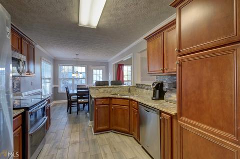 215 Creekside Cir, Hampton, GA 30228 photo 38