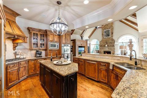 8250 Colonial Pl, Duluth, GA 30097 photo 24
